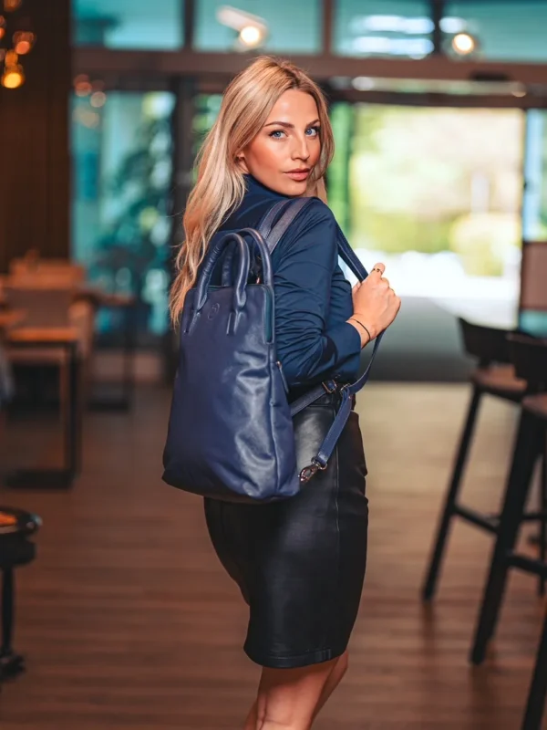 dámský kožený batůžek