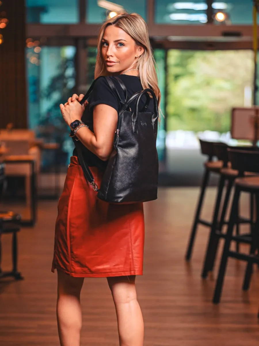 Venice Backpack Safiano Black - Dámský kožený batůžek - Obrázek 2