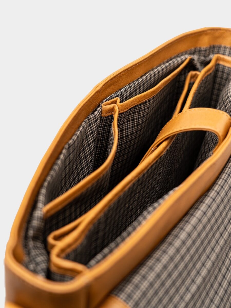 Ellon Cognac Wallstreet Messenger- Pánský kožený messenger koňakový - Obrázek 4