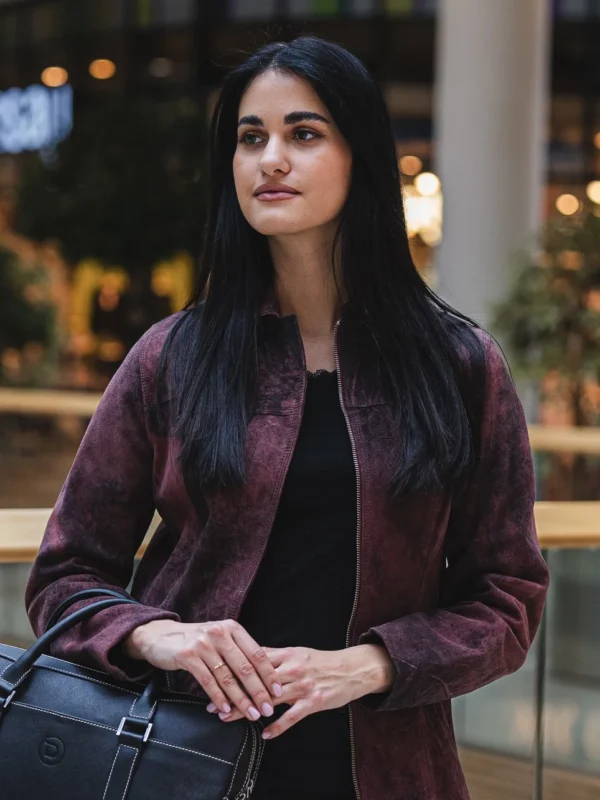 dámský vínový kožený kabátek