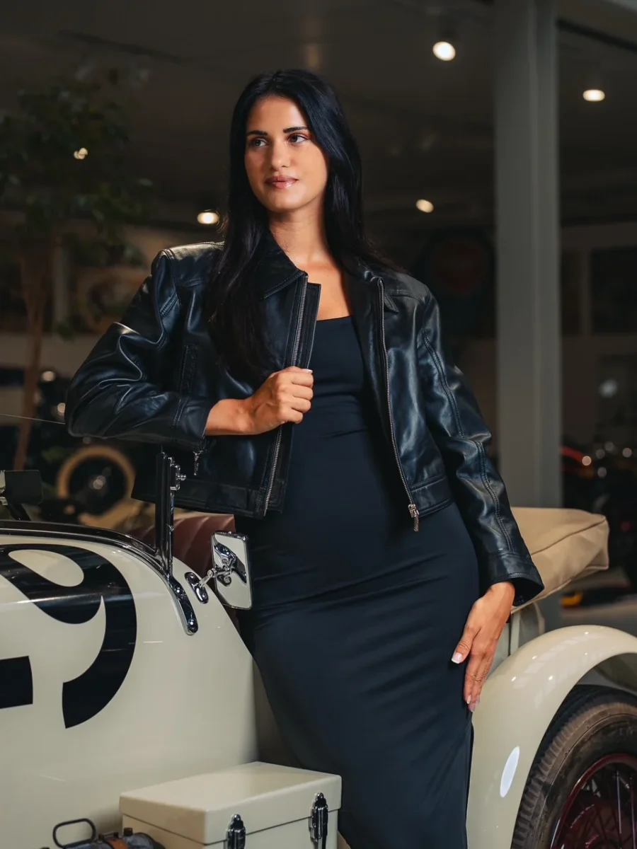 Ester Short Black - dámská krátká kožená bunda s límečkem černá