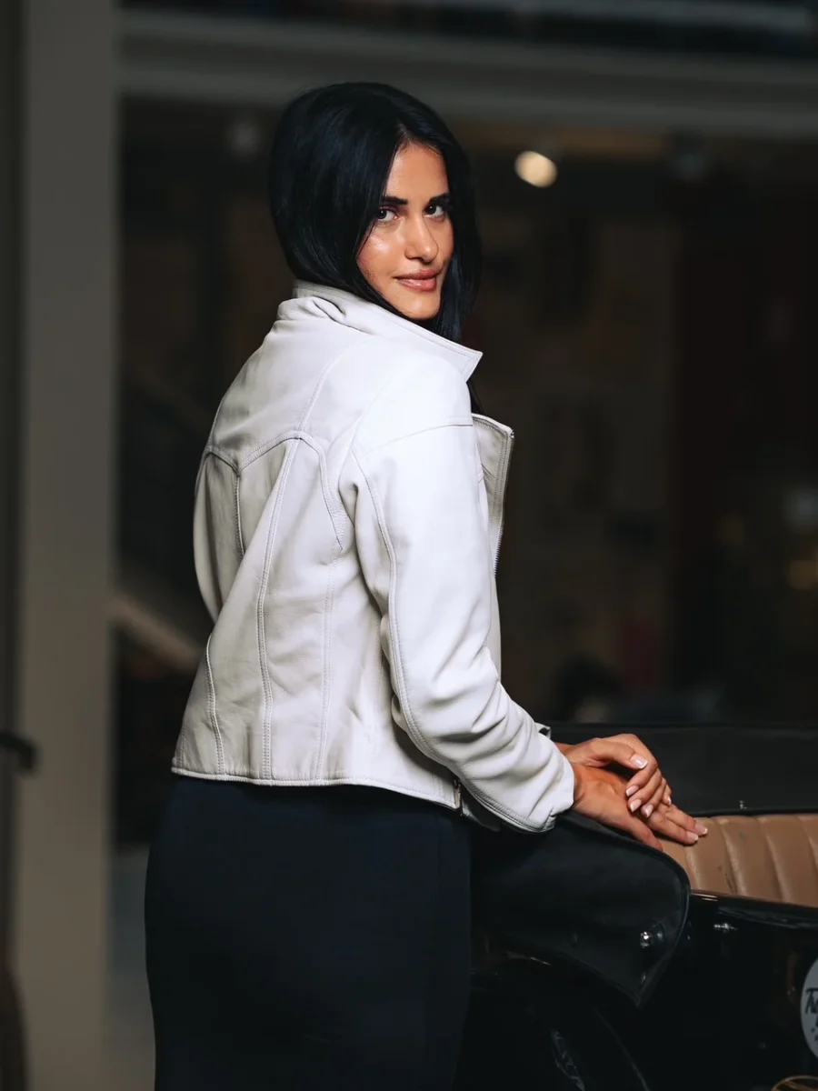Adele Short White – Dámský Kožený Křivák Bílý - Obrázek 3