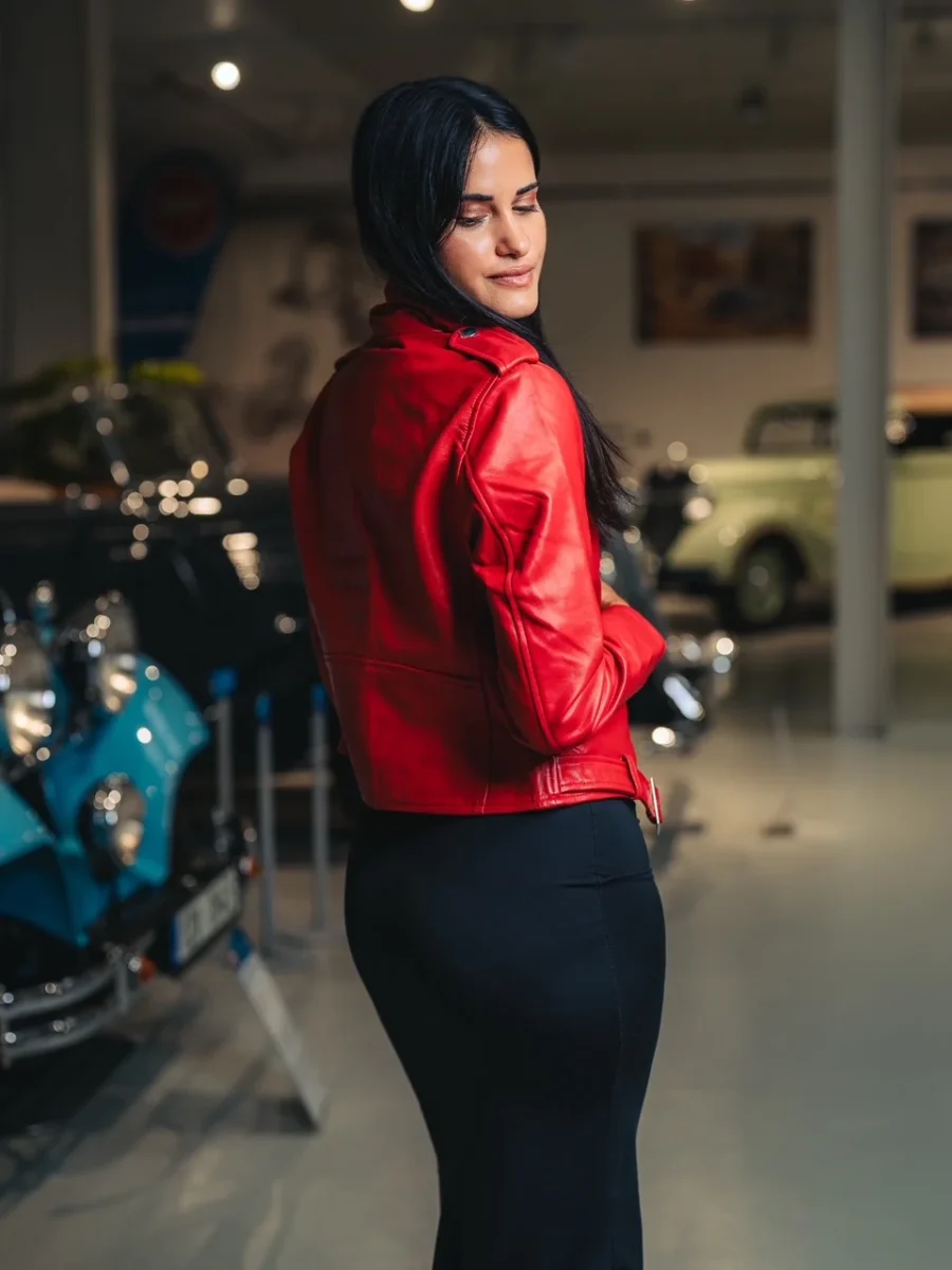 Amy Red – Dámský kožený křivák červený - Obrázek 3