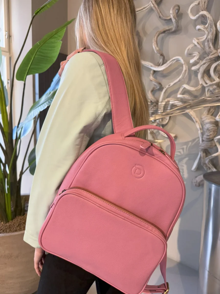 Dublin pink - Městský kožený batoh růžový velikost M - Obrázek 4