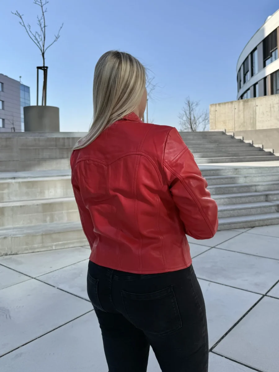 Adele Short Red – Dámský Kožený Křivák Červený - Obrázek 6