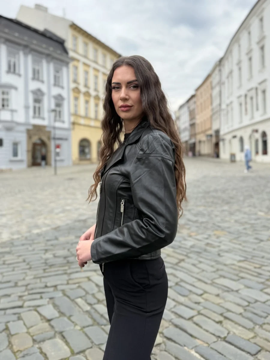 Adele Short Black – Dámský Kožený Křivák Černý - Obrázek 5