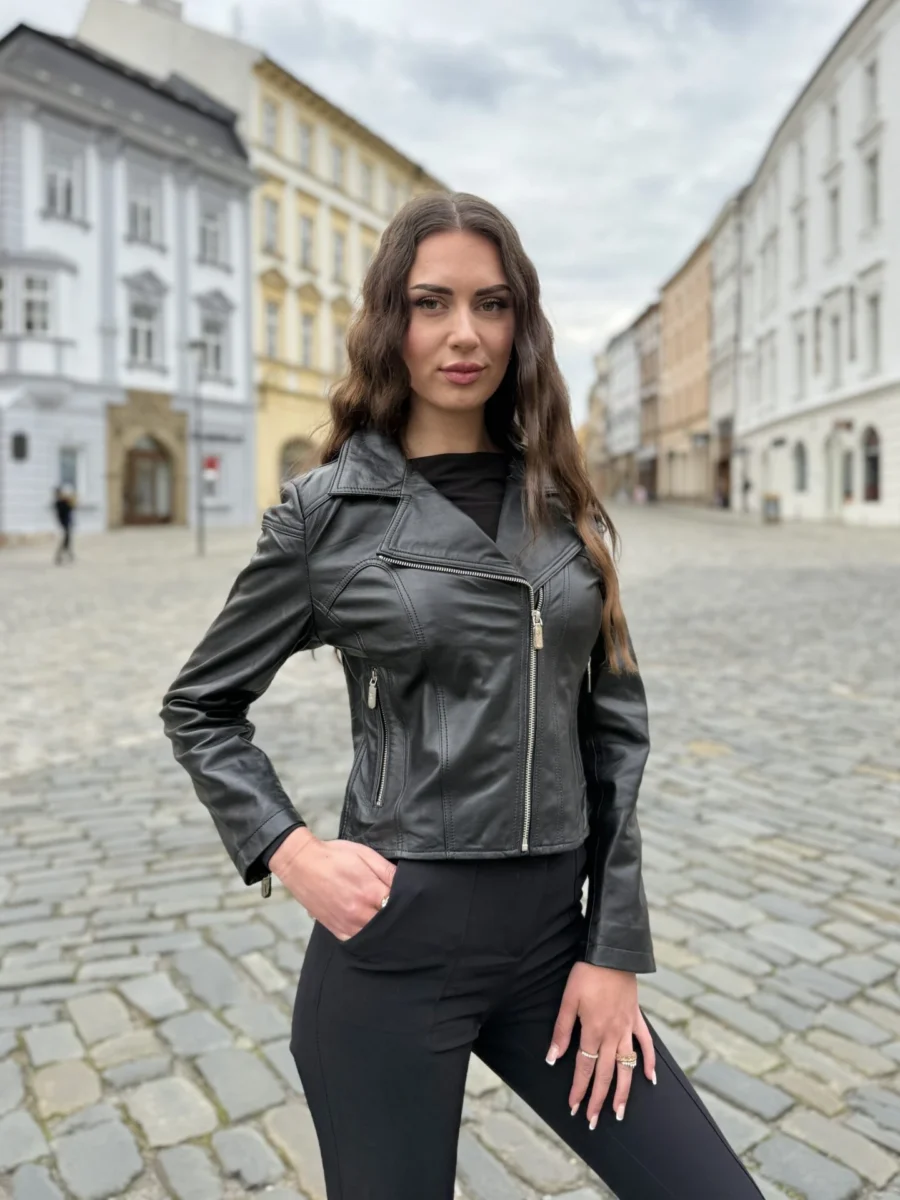 Adele Short Black – Dámský Kožený Křivák Černý - Obrázek 6