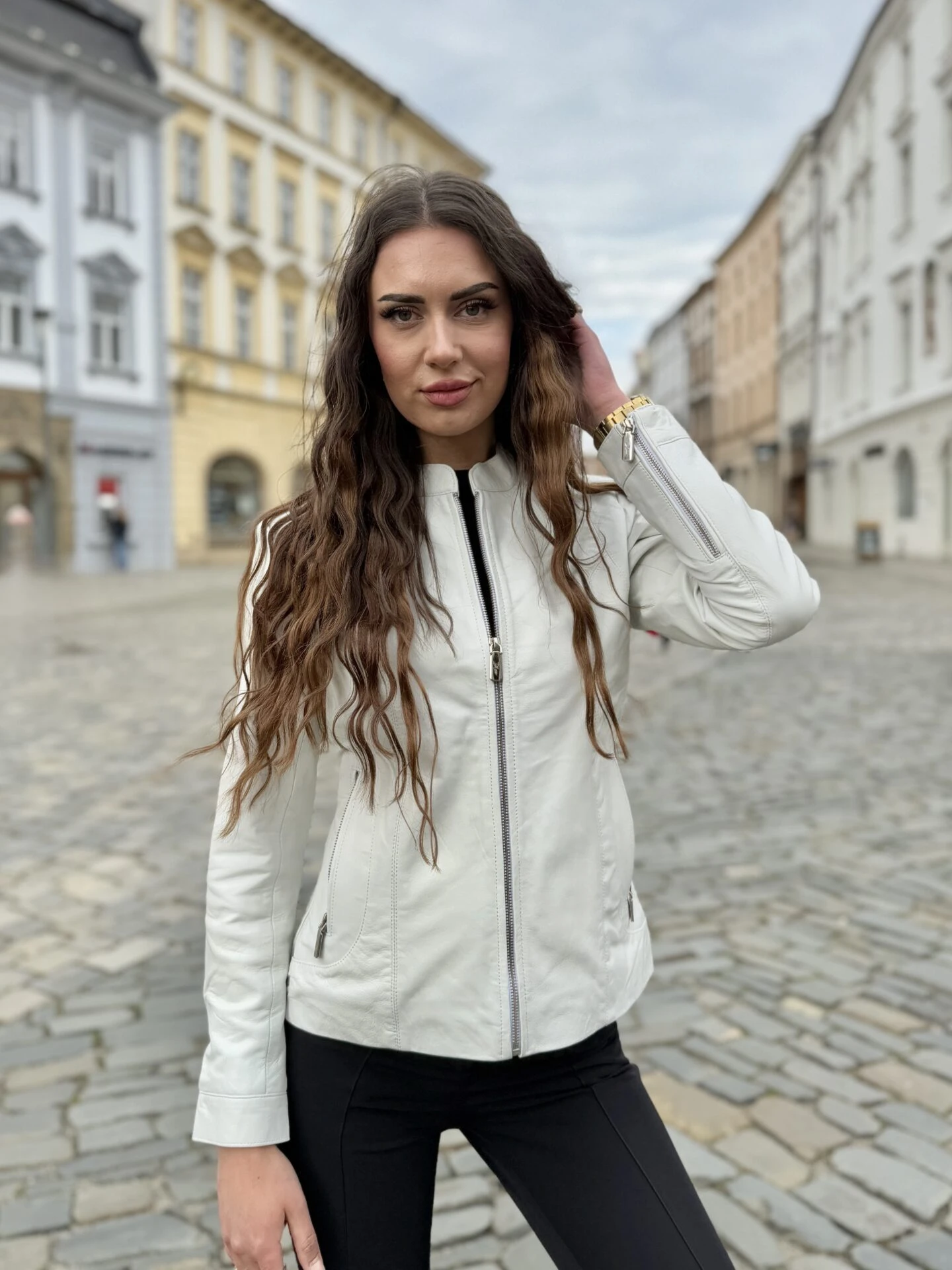 Becca White – Kožená Bunda Bílá