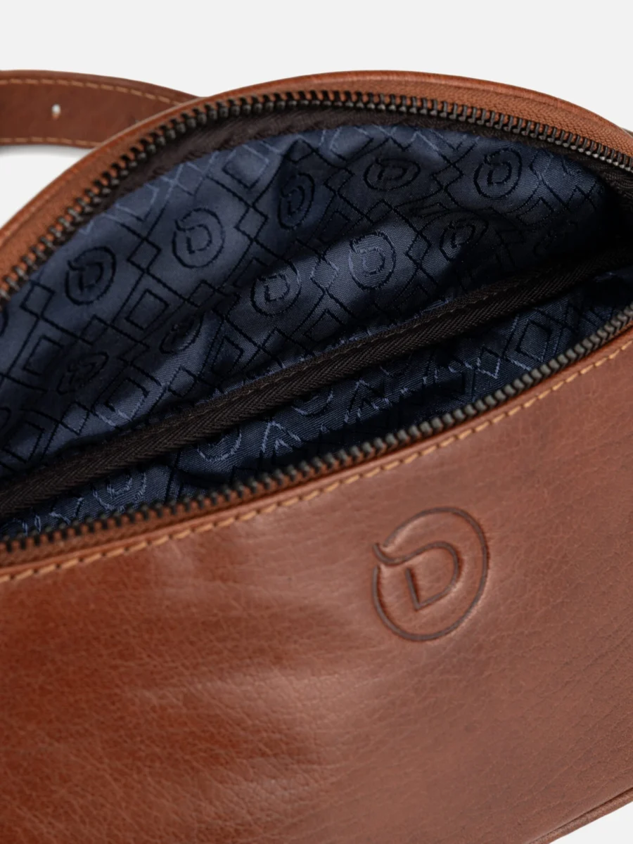 Wallstreet Benjamin Chestbag - kožená ledvinka koňaková - Obrázek 7