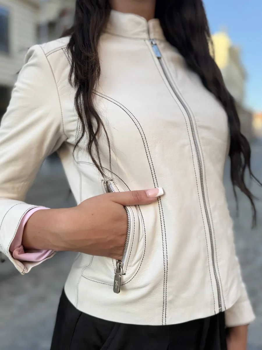 Becca White With Black Sewing 2.0. Short– Dámská kožená bunda bílá s černým prošitím - Obrázek 5
