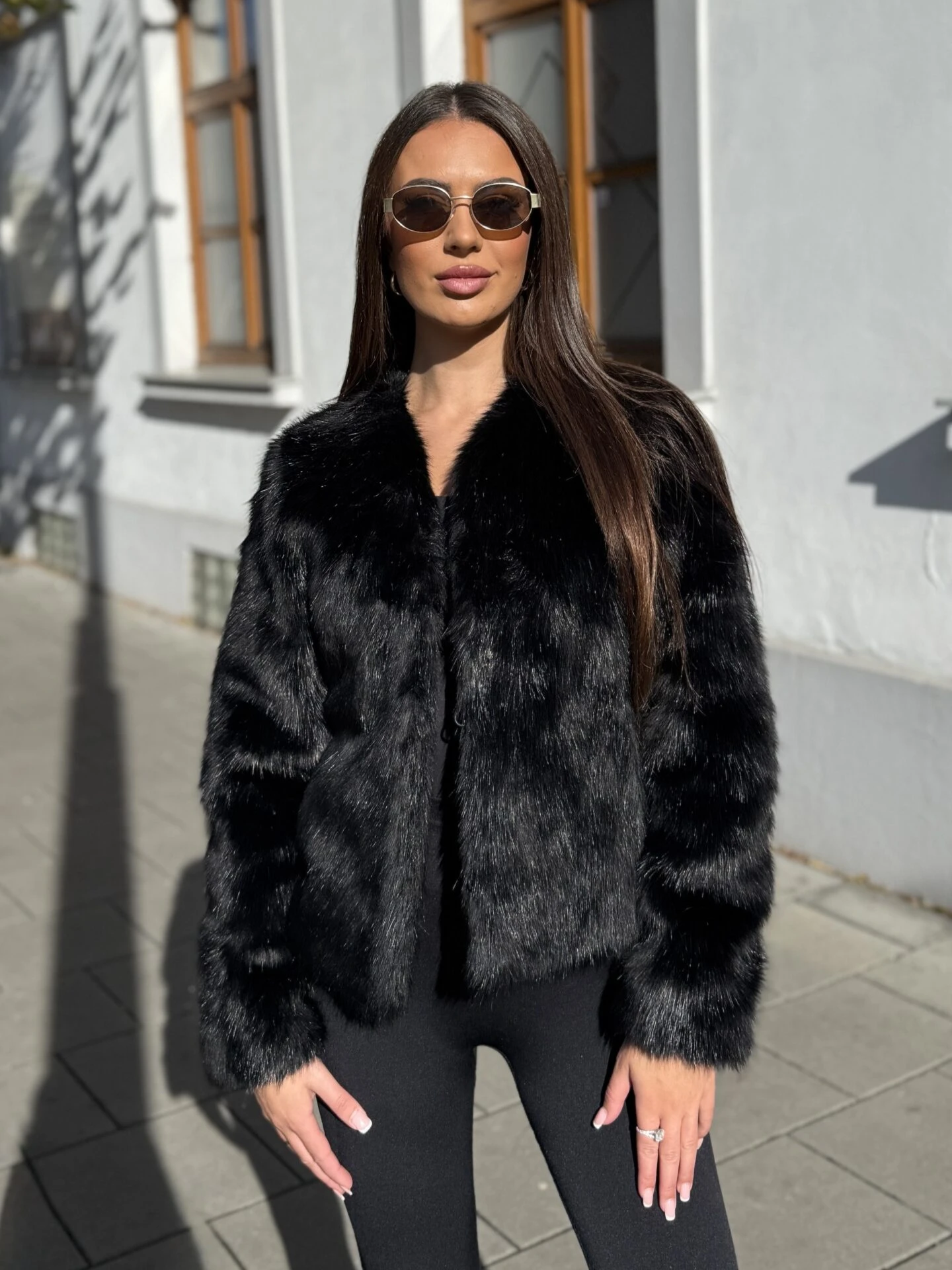 Kira kožich - černá