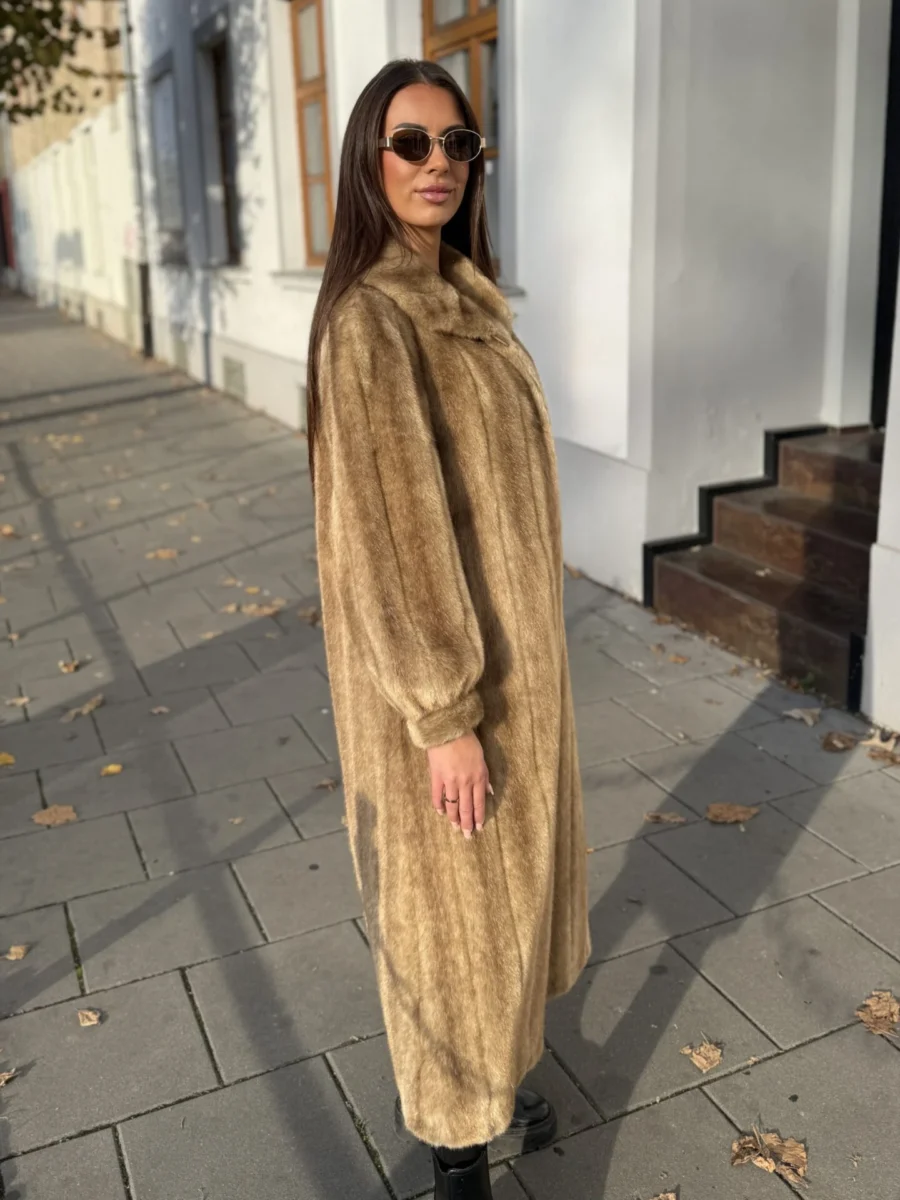 Hnědý kožich Molly- Kožešnictví Hlinsko - Obrázek 3