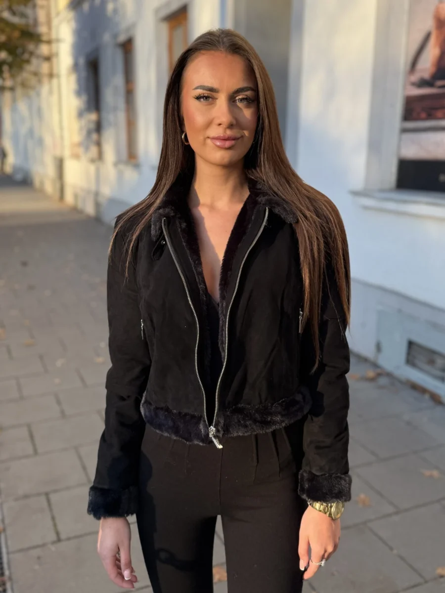 Elza Fur Coat Short – Dámská zimní bunda černá - Obrázek 3