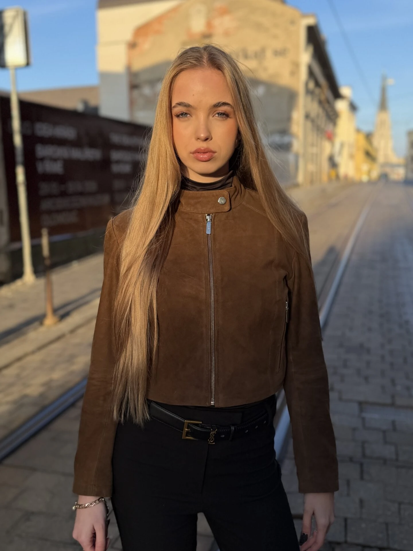 Amelie Brown Suede – Dámská kožená bunda hnědá semiš